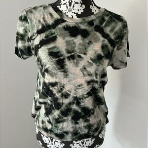 Sanctuary Black and Green Tie-Dye Short Sleeve Top